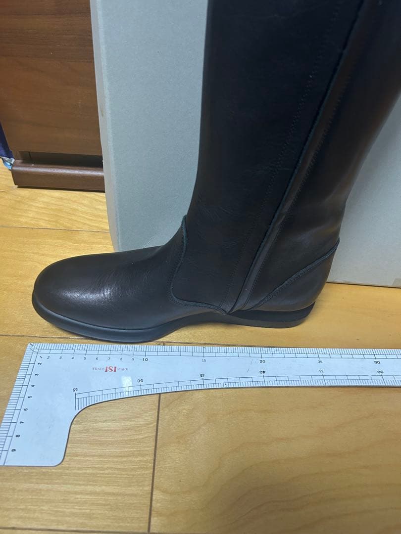 (新品未使用)ヨーガンレール ロングブーツ　ブラック23.5センチ