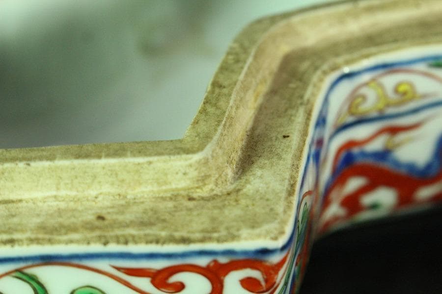 中国美術 赤絵雲龍紋 蓮菱 蓋物 大明嘉靖年製 書(K-A718)