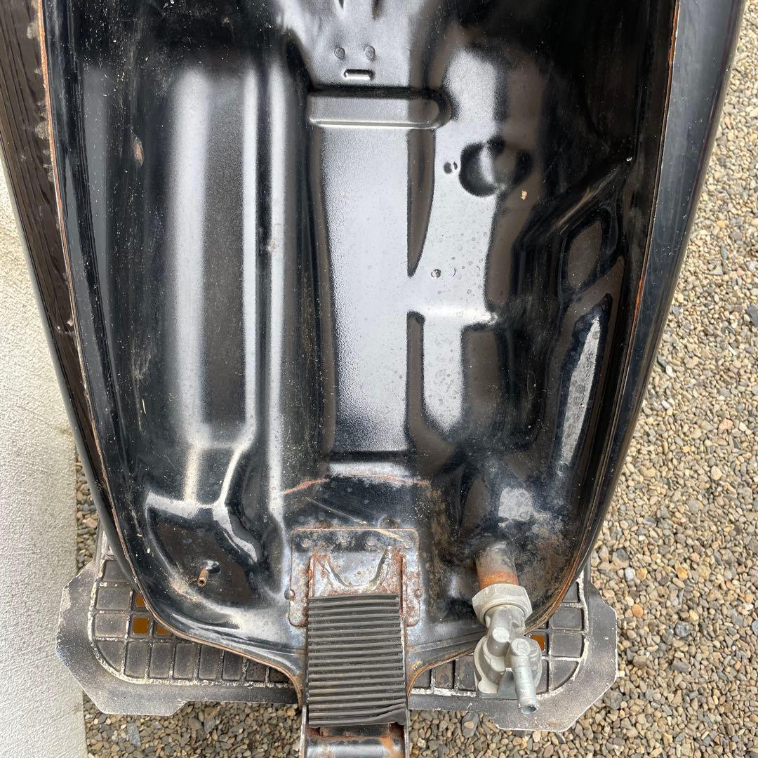 シャドウスラッシャー400 NC40 純正タンク