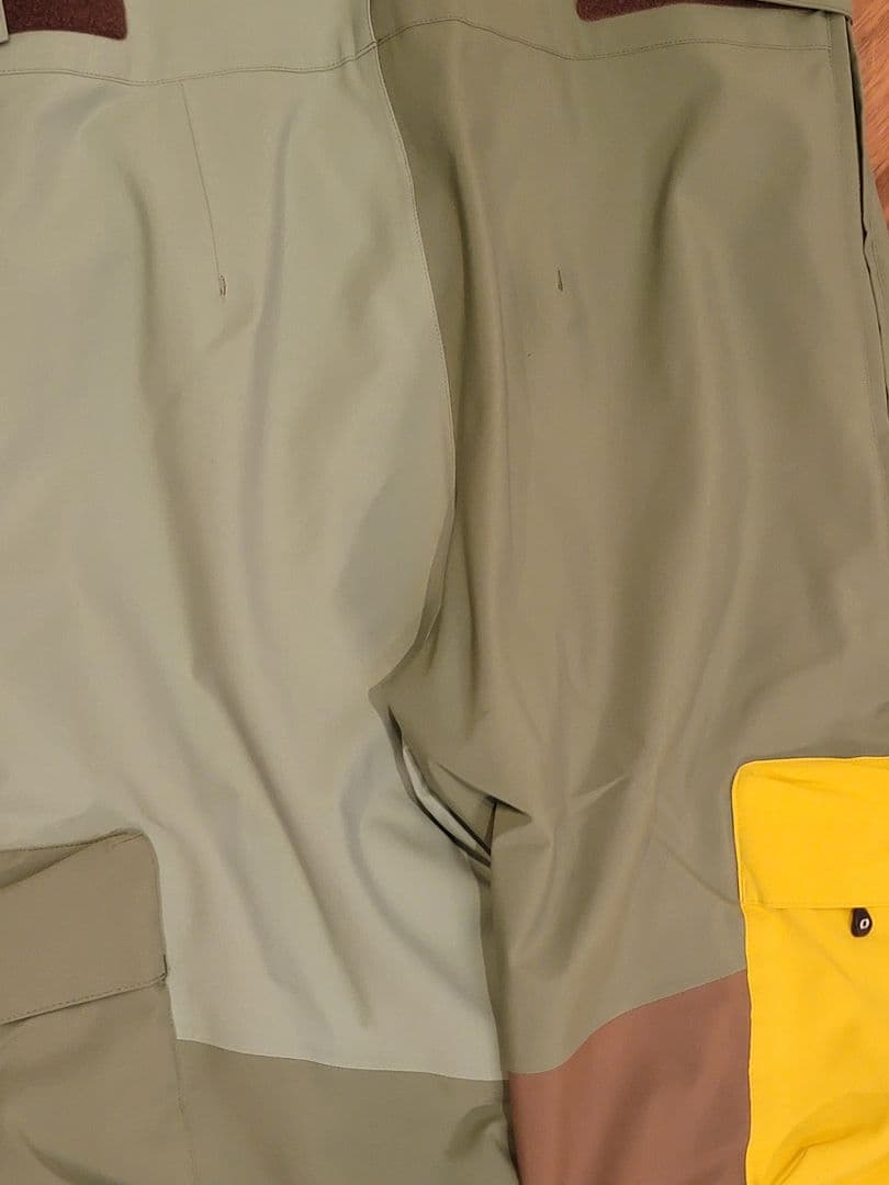 【美品】ONYONE ZONE OUTER Lサイズ 24-25モデル