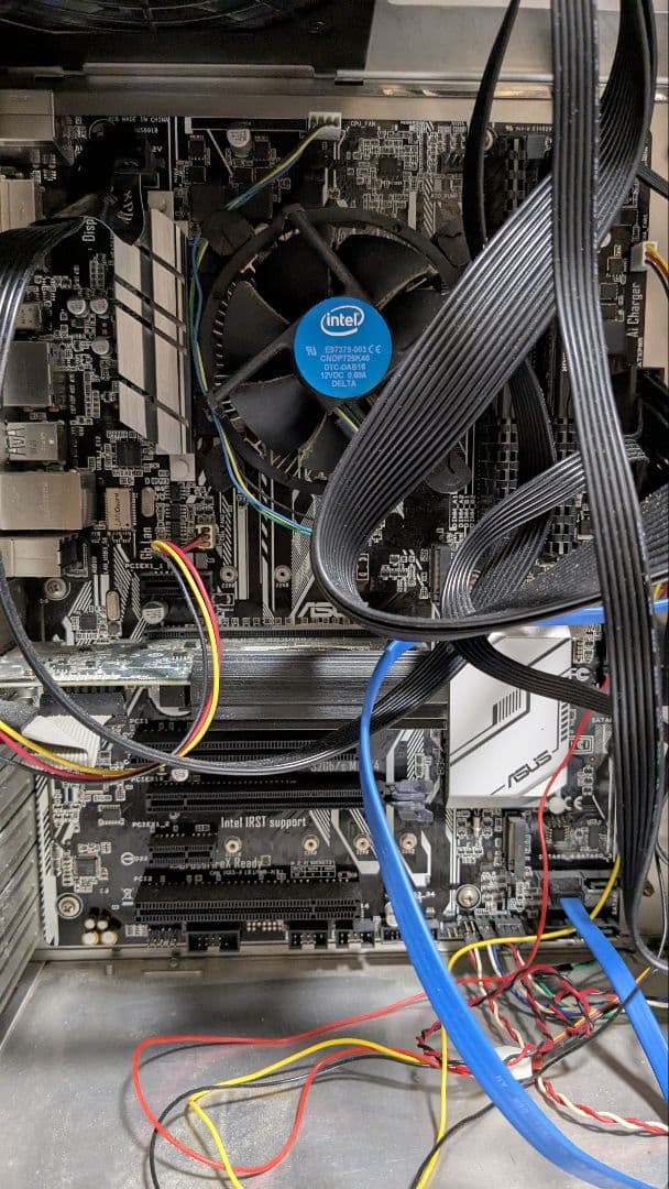 win10 16GB 2T i5 7600 アルミケース デスクトップパソコン