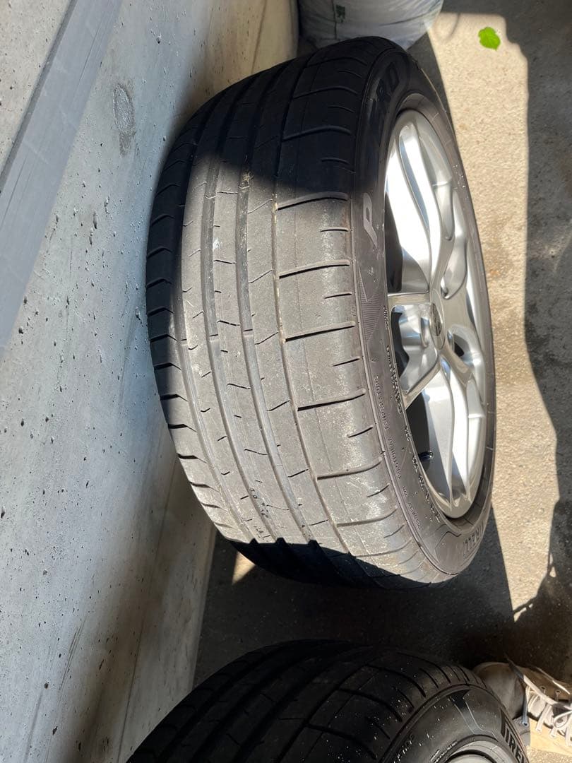 ぽめさん専用　ポルシェ　981ケイマン　18インチホイール　タイヤ