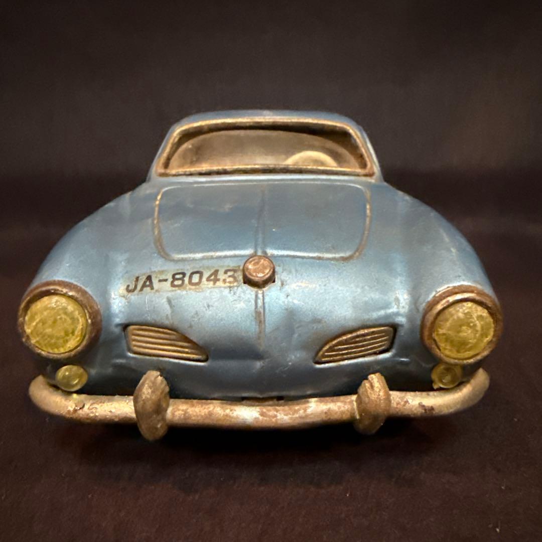 フォルクスワーゲン　カルマンギア