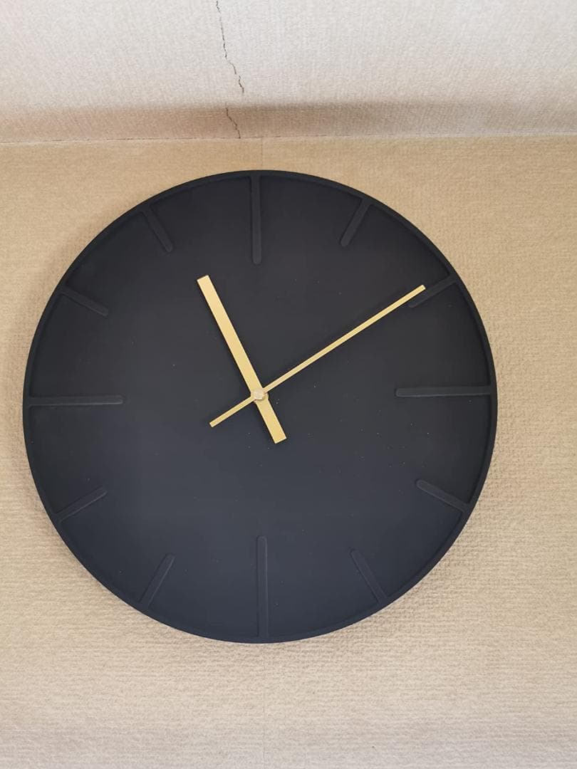 ☆静音掛け時計　ダイナミックな表情を持つウォールクロック