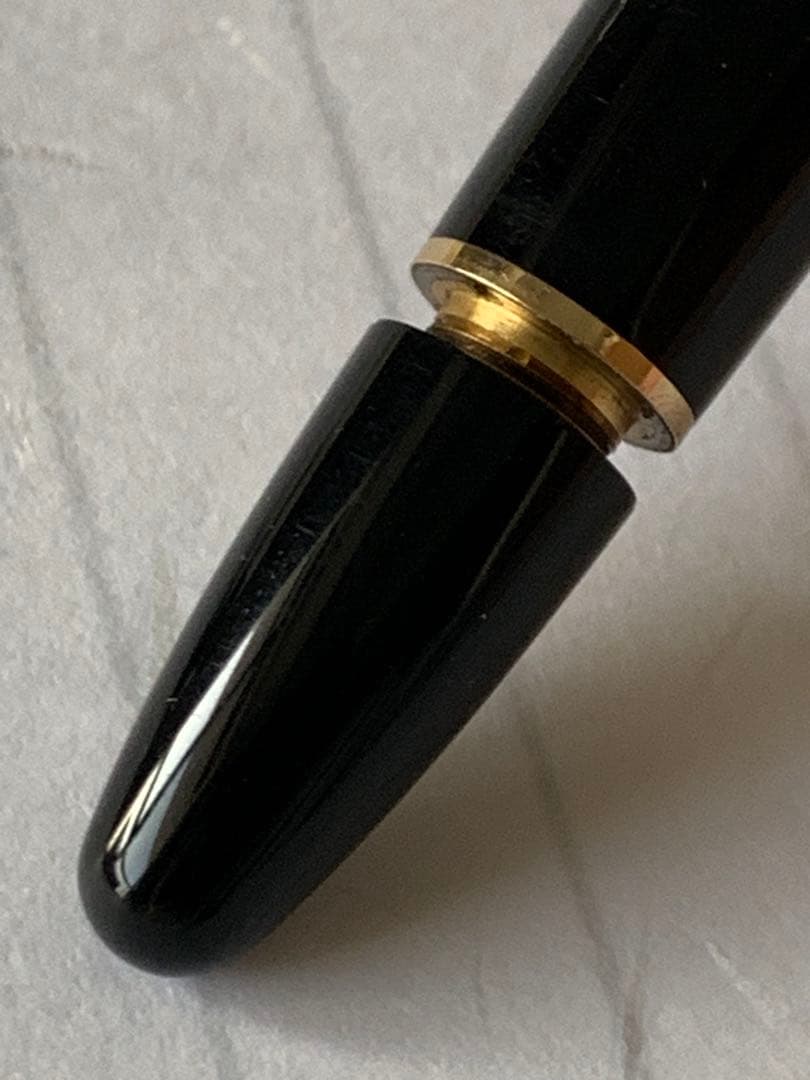MONTBLANC 146 万年筆 14Kペン先