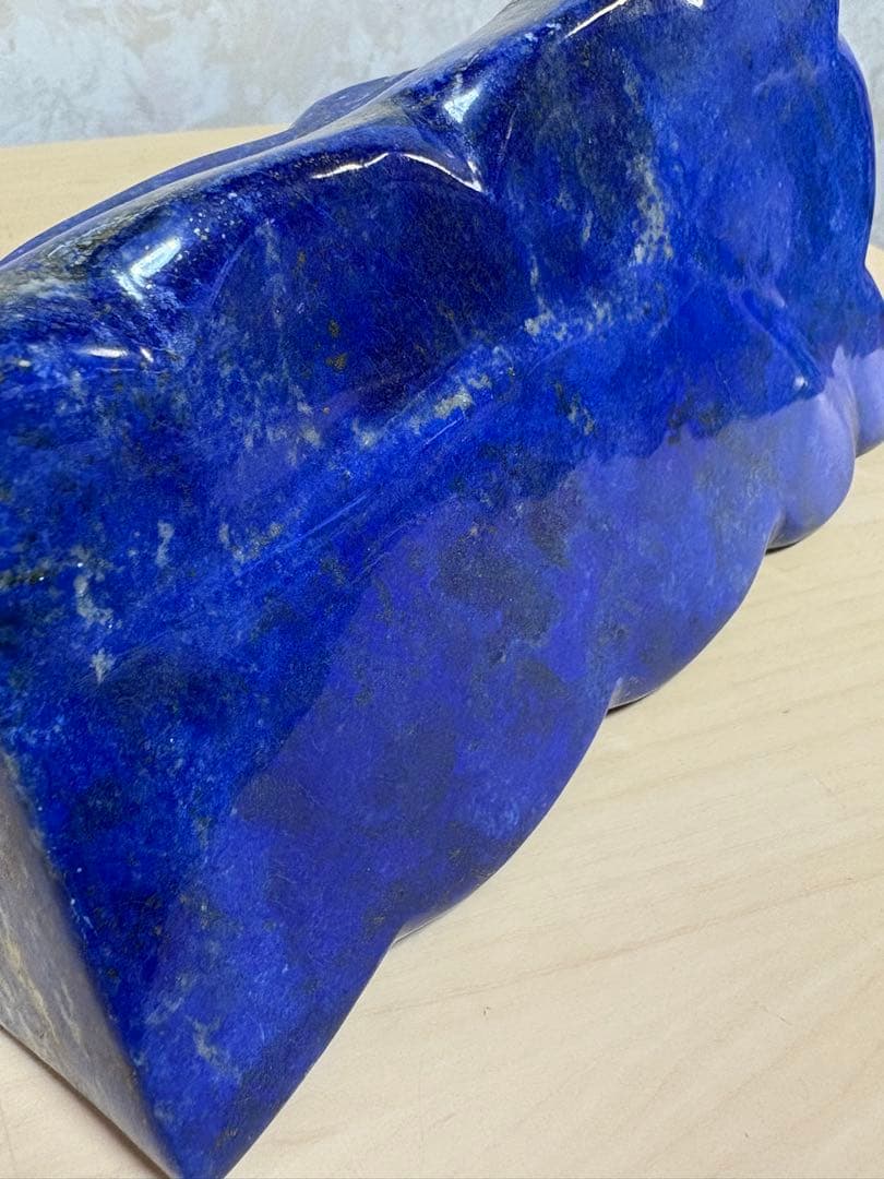 ラピスラズリ丸磨き台座込みで約3.3kg 色鮮やか　欠け割れ無し　高品質