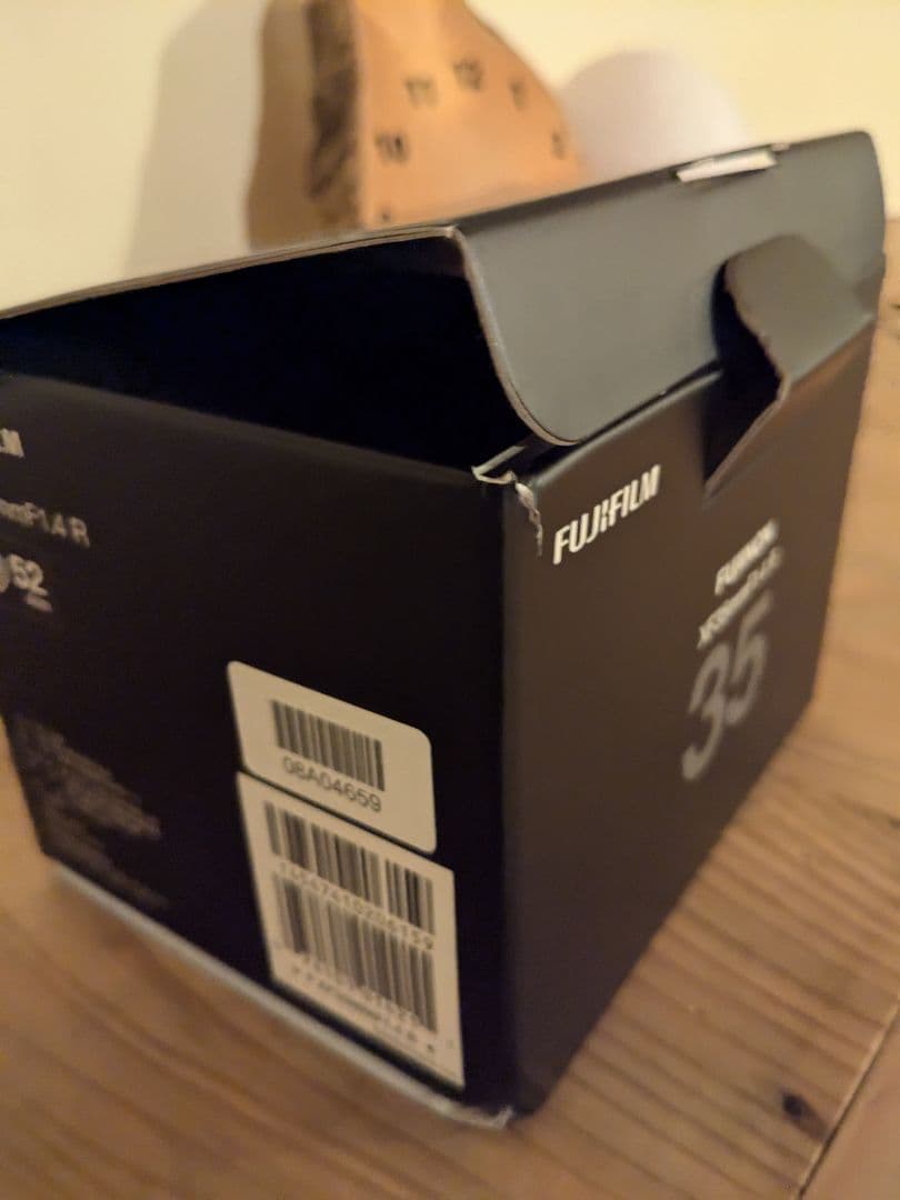 【美品】最終値下げ FUJIFILM 単焦点レンズ XF 35mm F1.4 R