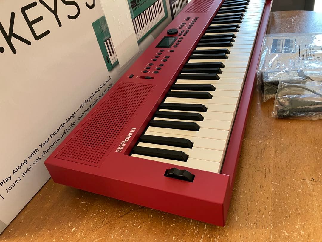 【新品同様】Roland ローランド Go Keys3 ダークレッド
