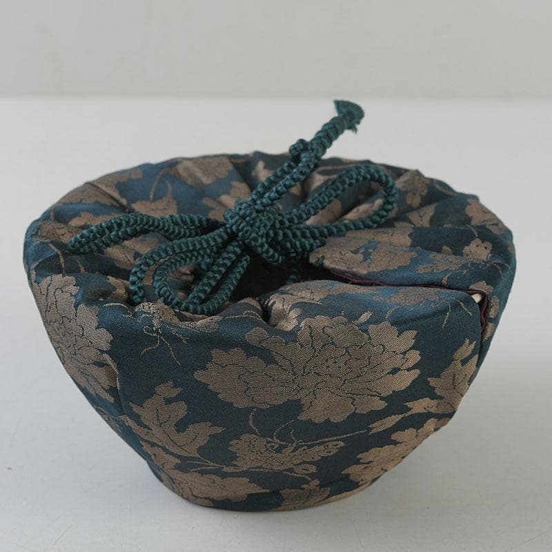 茶道具　尾形乾山作　色絵松図　茶碗　仕覆付　時代箱　Z　8609