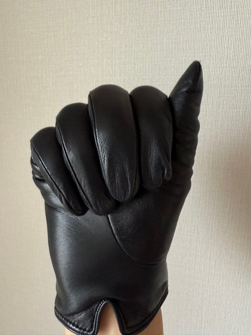 GUCCI ブラックレザー Gロゴ キルティング手袋