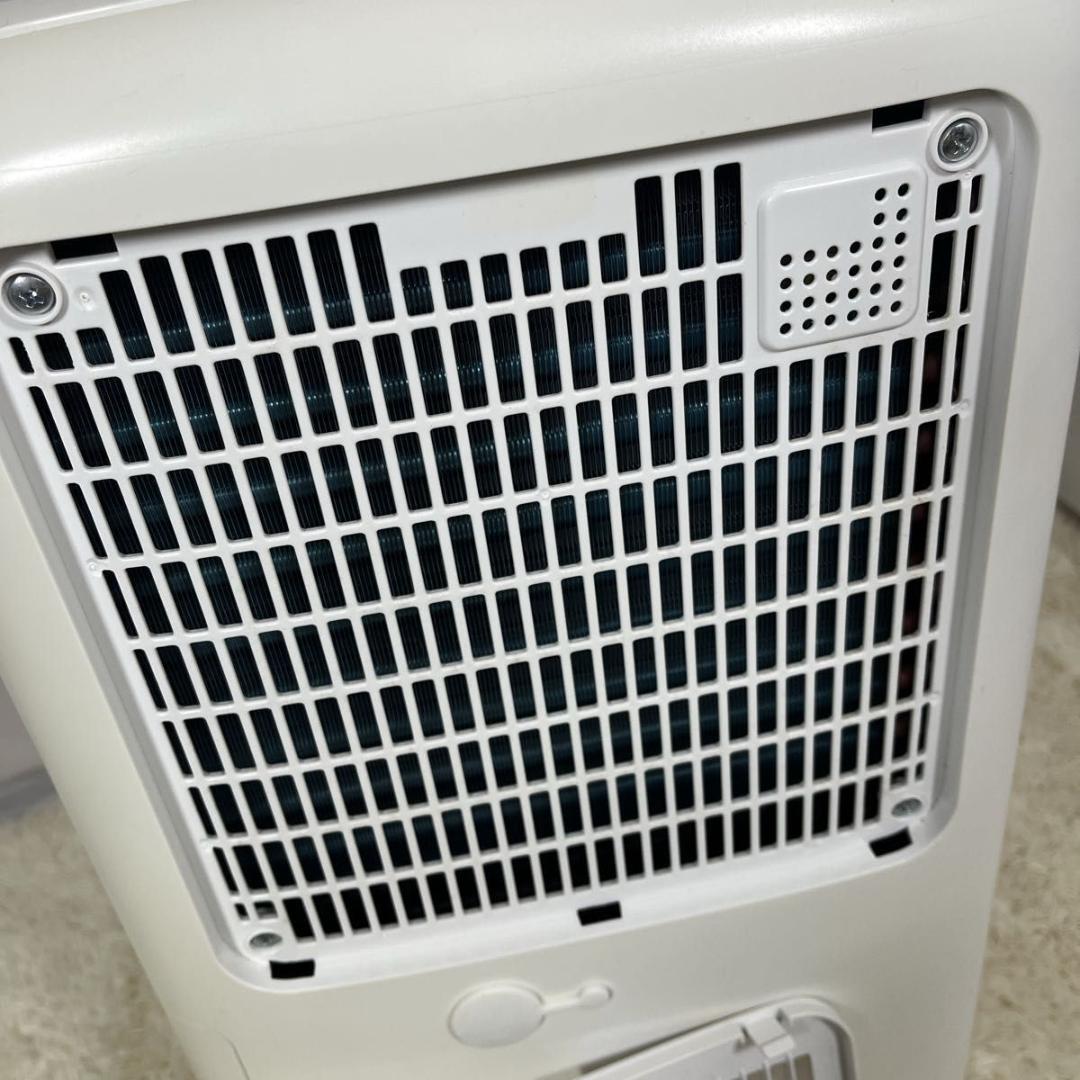 ☆人気☆ シャープ 除湿機 衣類乾燥 プラズマクラスター CV-J71W 白