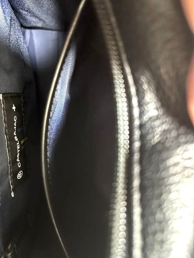 CASTELBAJAC ブラックレザーショルダーバッグ