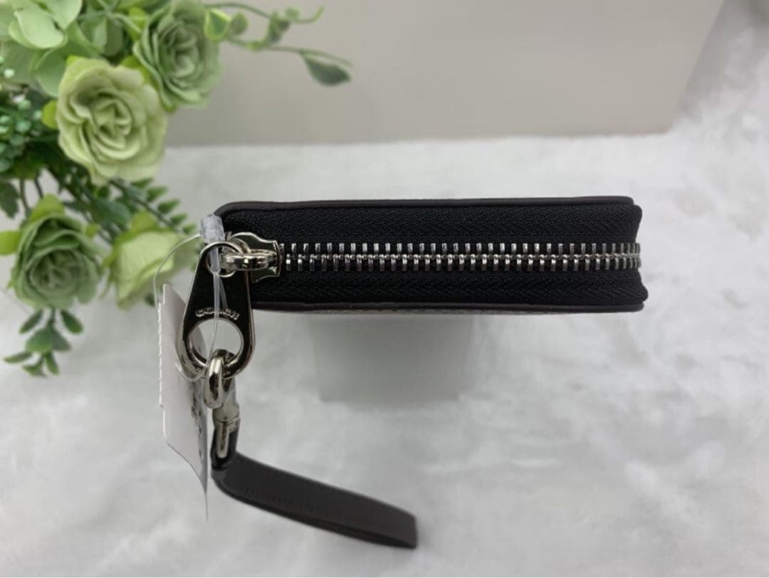 新品未使用コーチ長財布ヒョウ柄ラウンドファスナーレディースメンズ送料無料即日発送