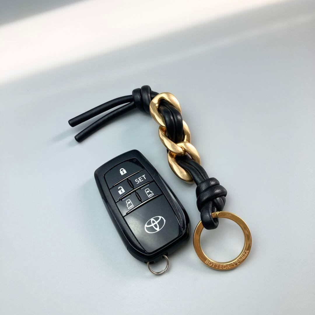 新品未使用 BOTTEGAVENETA ボッテガ ヴェネタ キーリング チャーム