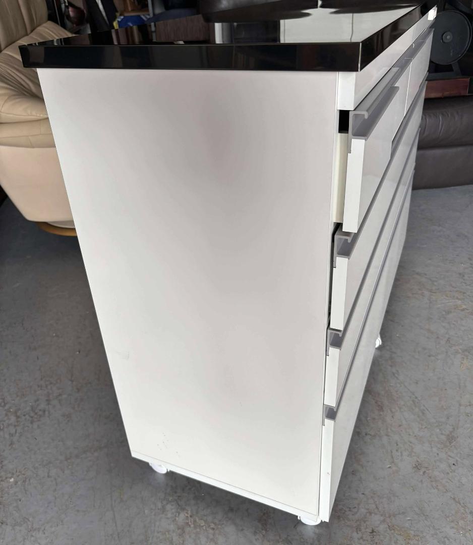 zizimomoji 昇光家具のステンレストップキッチンカウンターUsed