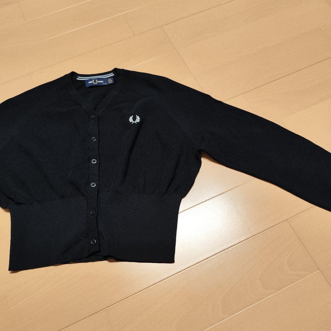 極美品 フレッドペリー × レイビームス / 別注 Vネックカーディガン 黒