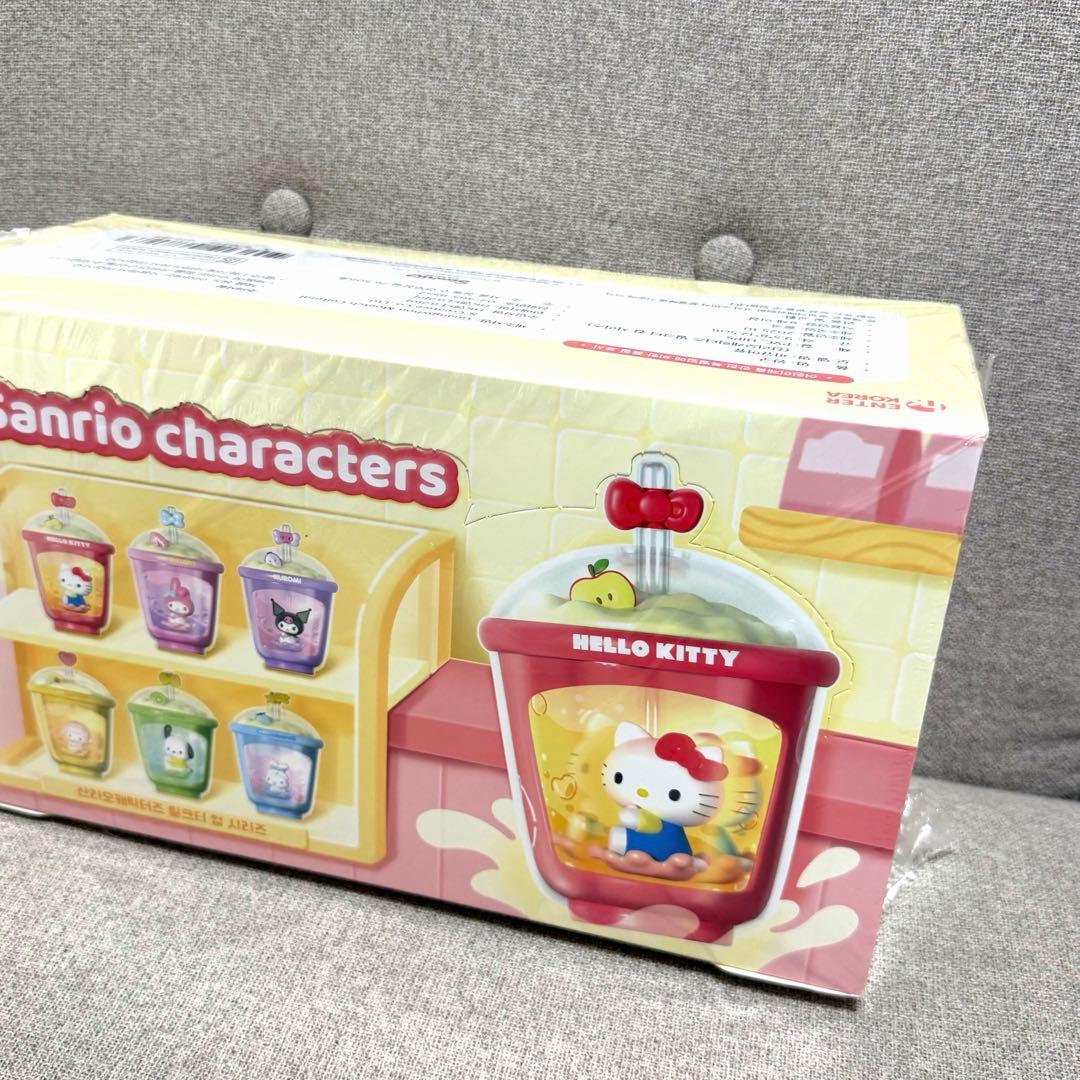 新品未開封　韓国　サンリオ　ミルクティー　カップ　シリーズ　ブラインド　セット