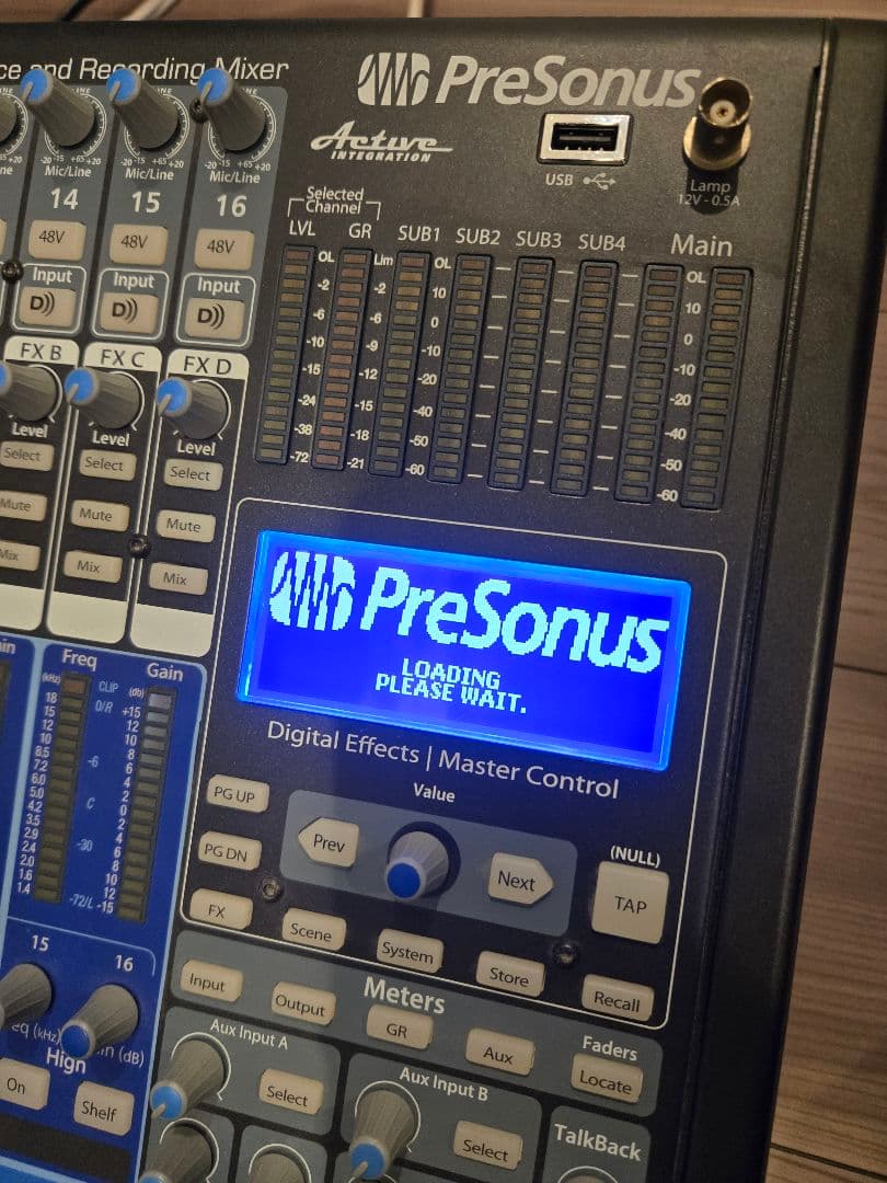 【PreSouns】卓上デジタルミキサーStudioLIVE16.4.2AI