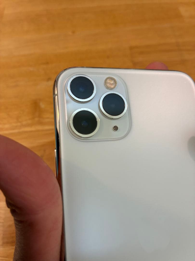 【ジャンク】Apple iPhone 11 Pro シルバー 本体