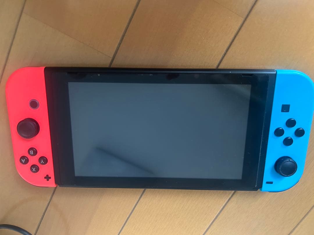ニンテンドースイッチ本体のみ。
