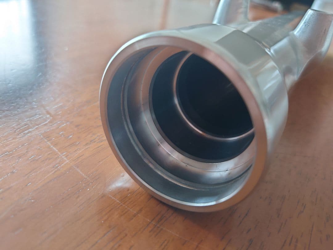 ゼファー750　ボトムケース(右側)