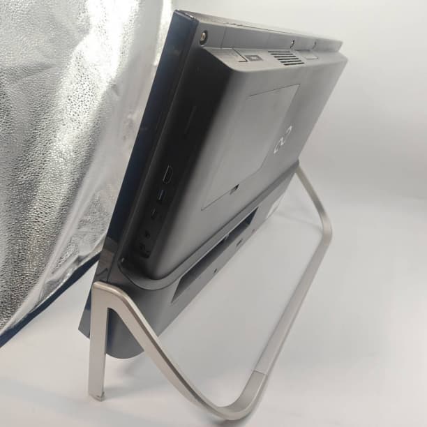 SSD1TB 第8世代i7 16GB フルHD 一体型デスクトップPC 富士通