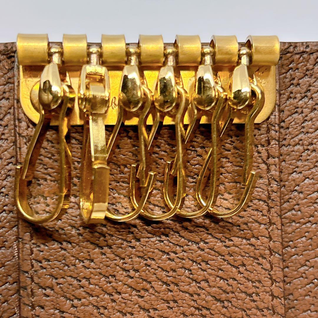 【美品】フェラガモ レザー ガンチーニ 6連 キーケース ピッグレザー