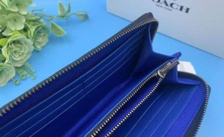 新品未使用コーチ長財布シグネチャーロングジップブルーレディースメンズ送料無料