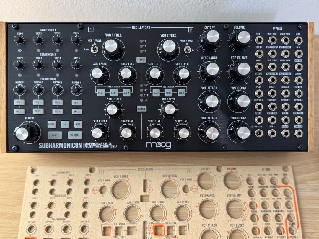 新品同　moog SUBHARMONICON モジュラーシンセサイザー