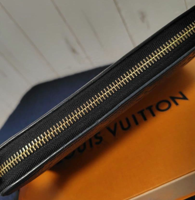 ルイ・ヴィトン ジッピーウォレット アンプラント ノワール