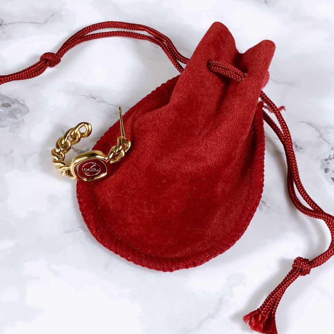 LOUIS VUITTON ルイヴィトン ピアス ゴールド シルバー LVロゴ