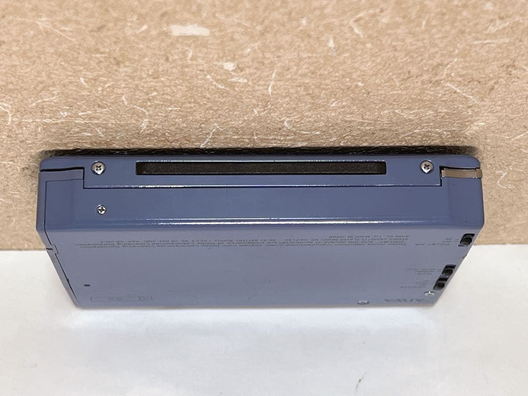 Aiwa HS-PL55 ポータブルステレオカセットプレーヤー。