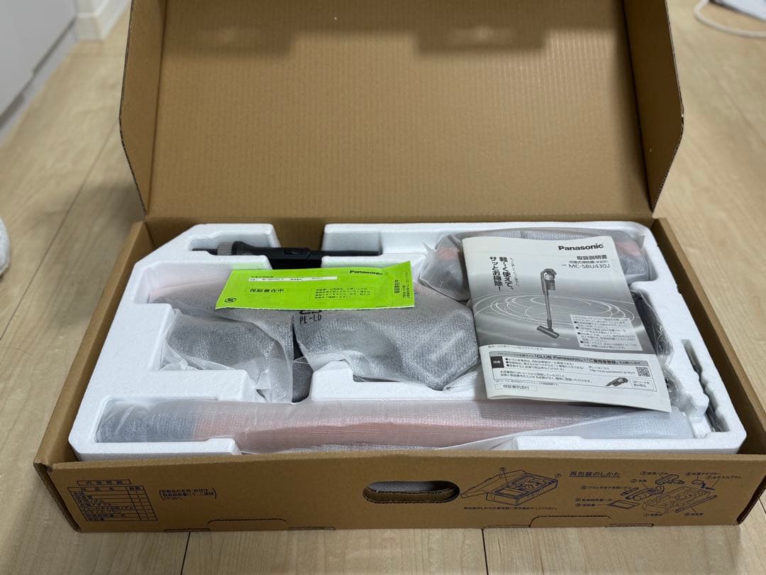 Panasonic コードレススティック掃除機 オレンジ MC-SBU430J