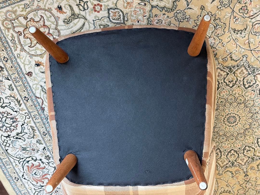 クラッシュゲート　シンプル　　チェック柄　ソファ　北欧テイスト　nZ