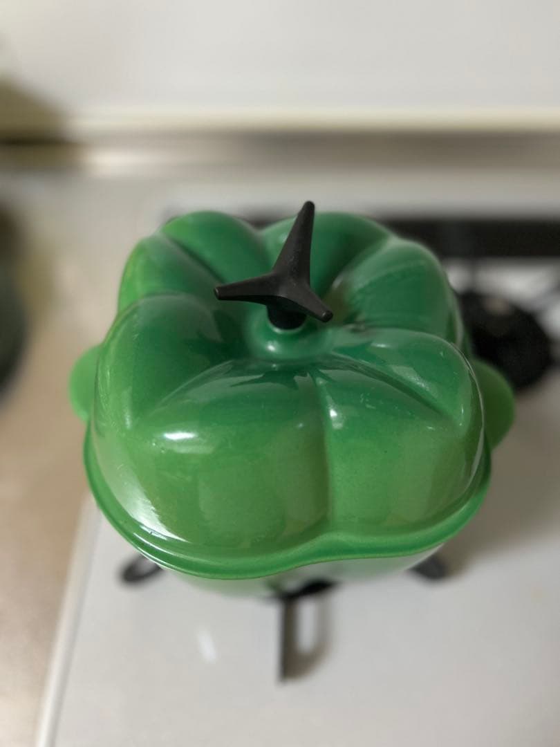 ル・クルーゼ　ピーマン