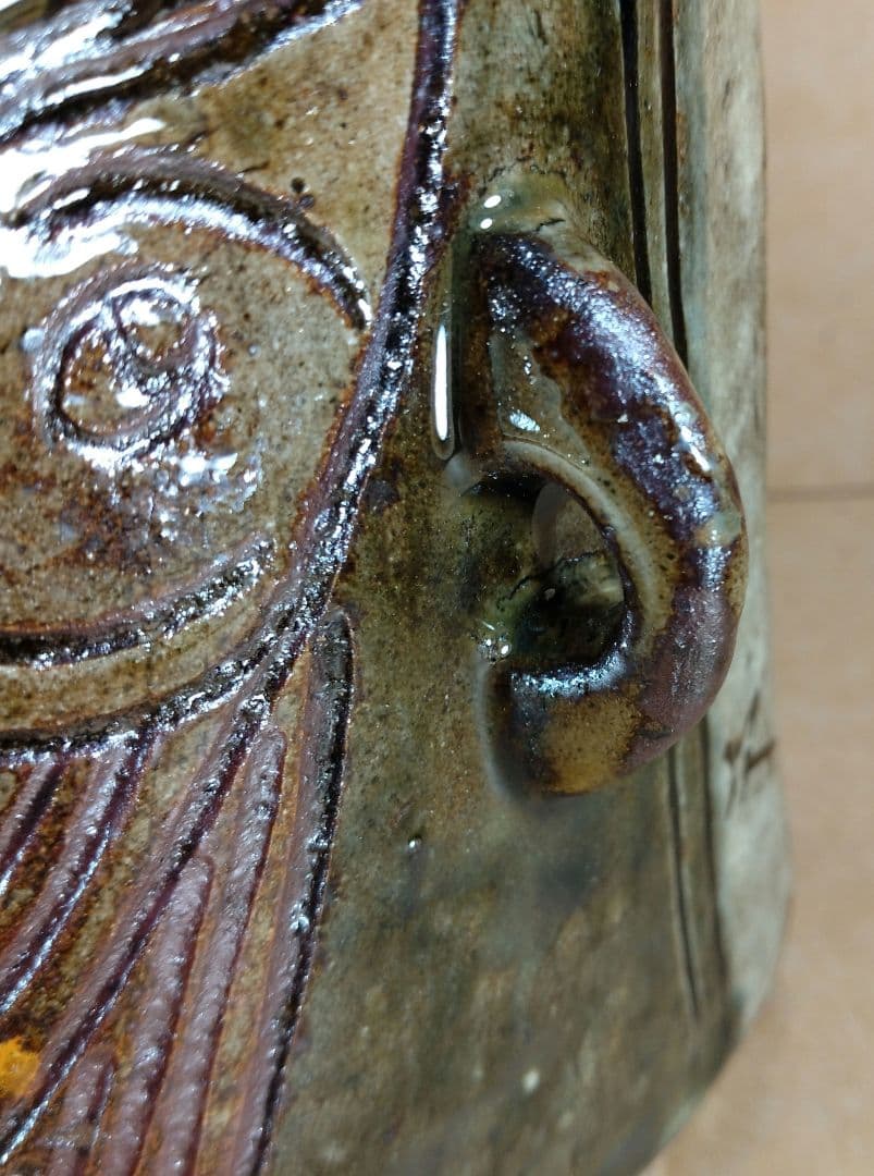 金城次郎 双魚紋抱瓶 共箱 栞ｗ22,3㎝【本物保証】壷屋人間国宝 栞 美品