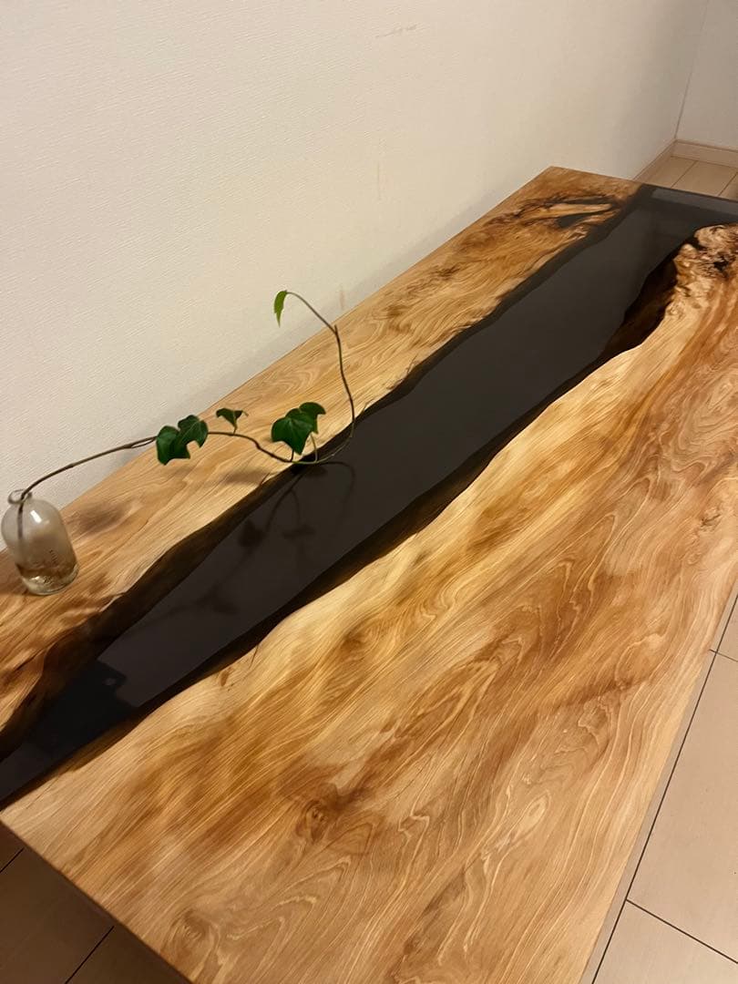 レジンテーブル　ローテーブル リバーテーブル　ダイニング