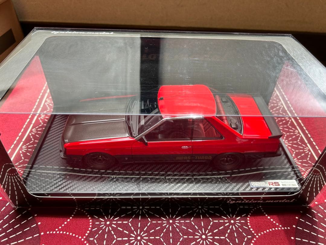 1/18 RS R30 イグニッションモデル 日産 スカイライン　前期　昭和