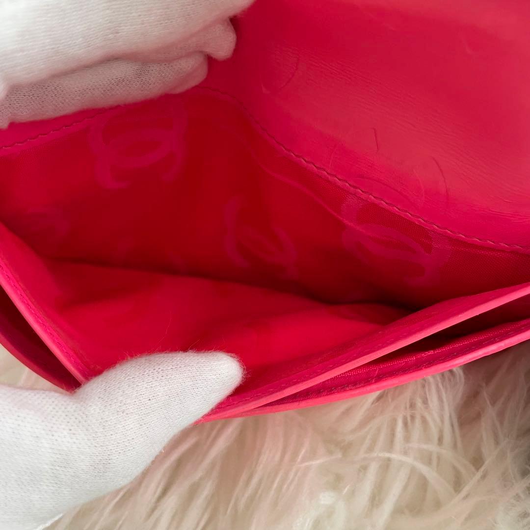 シャネル CHANEL 二つ折り 財布 カンボンライン ピンク 黒 正規品