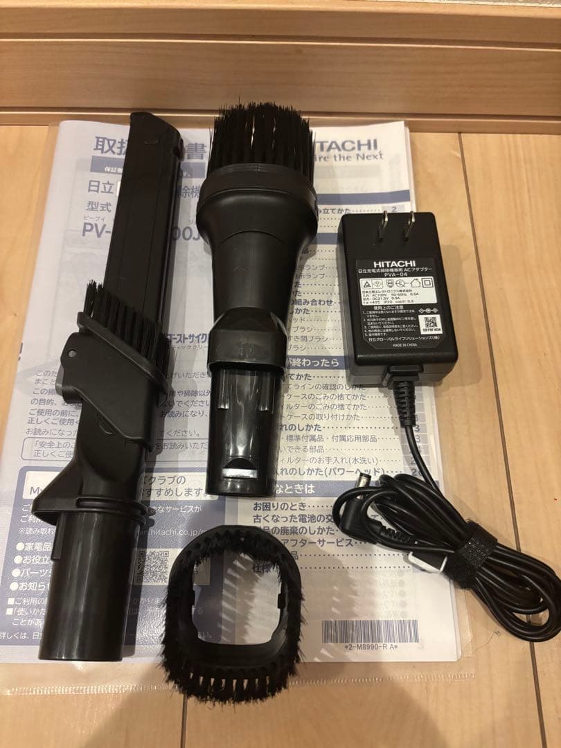 HITACHI コードレス掃除機　PV-BHL3000J BT未使用近　緑LED