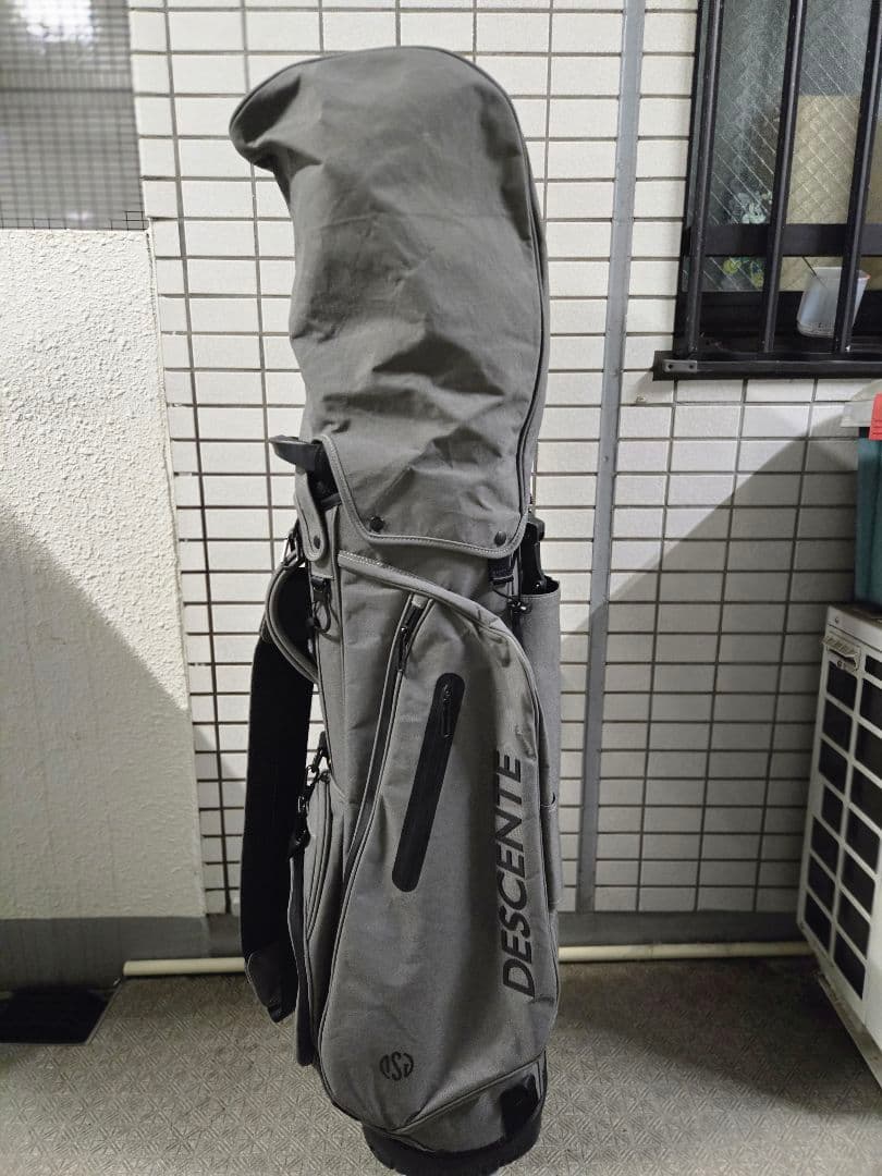 DESCENTE グレー キャディバッグ