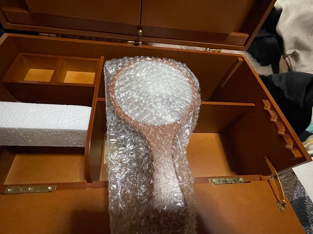 木製大型コスメティックボックス４段階可動式三面鏡付　手鏡付