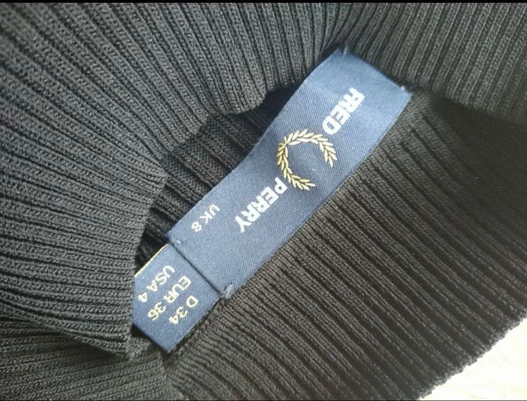 フレッドペリー 黒 リブ編み 半袖ワンピース