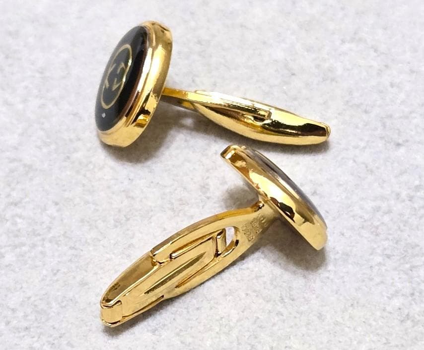 GUCCIグッチ インターロッキングG　ヴィンテージカフス　箱付き　43101
