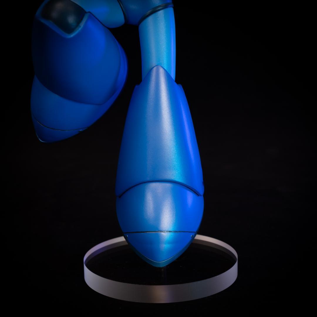 ロックマン megaman フィギュア ルミナスタ リペイント