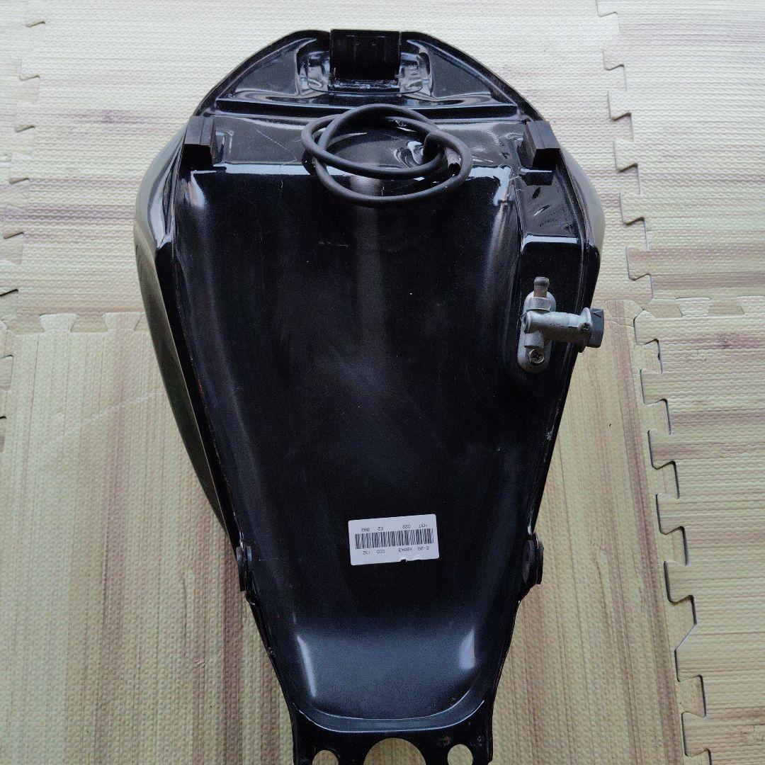 今週末限定特価セール中！SUZUKI RGV250Γ タンク VJ22A