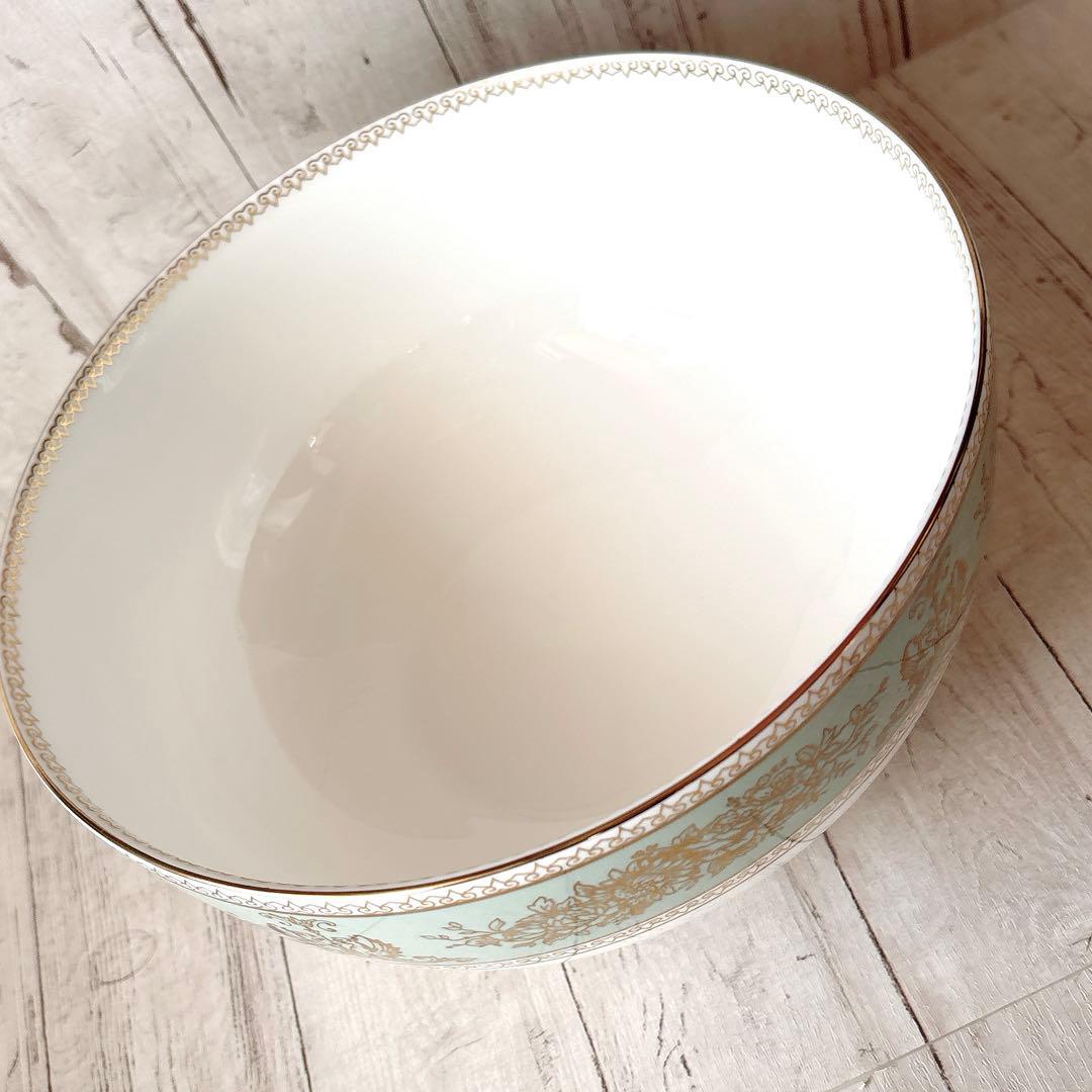 【新品】廃盤 ウェッジウッド コロンビア セージグリーン サラダ ボウル 黒壺