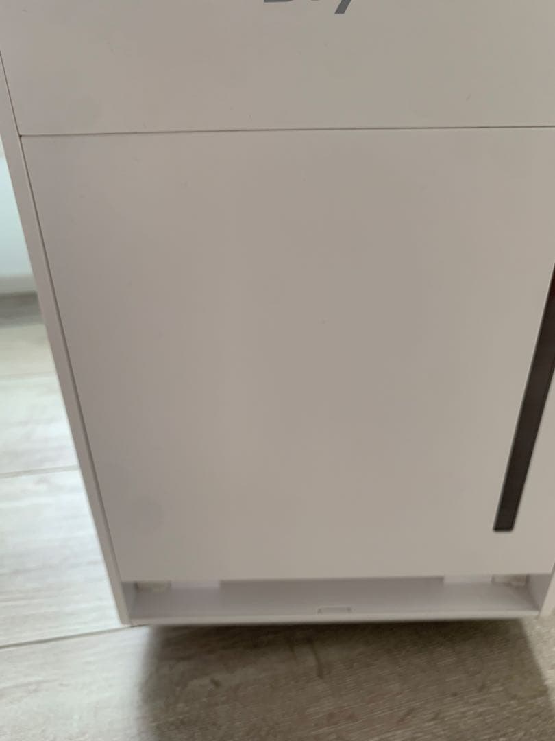 H*Y様 ほぼ新品Yurioo 除湿機コンプレッサー式30L/日 DryTank