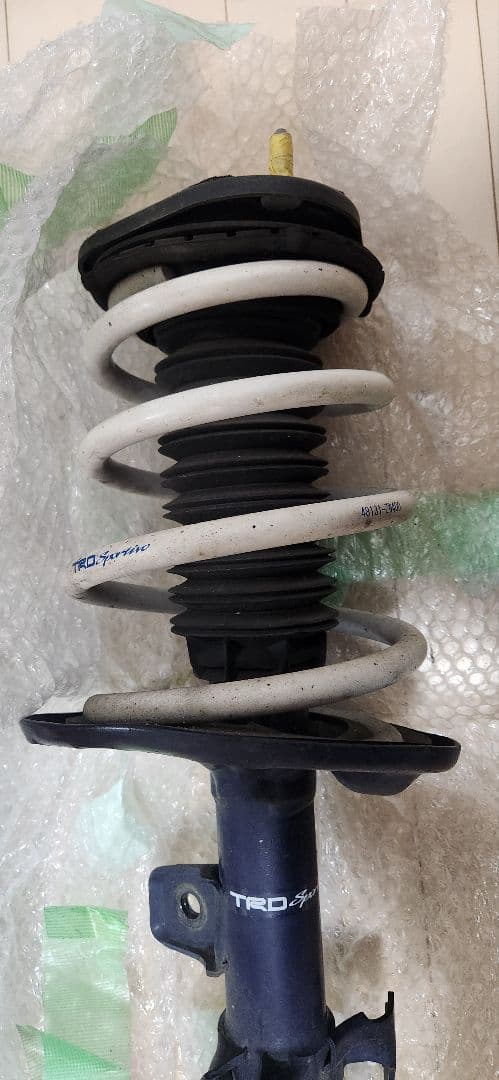 プリウスα　TRD Sportivo　サスペンション一式