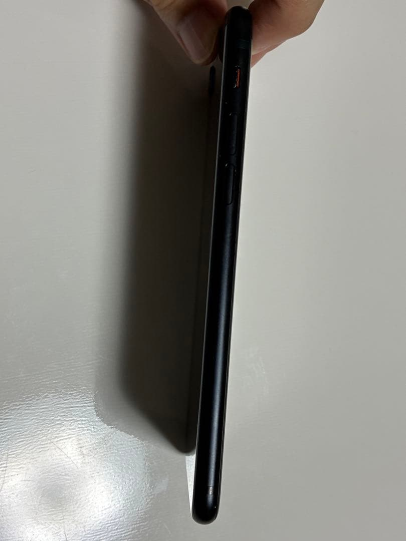 iPhone SE 第3世代128GB ミッドナイト SIMフリー 付属品あり